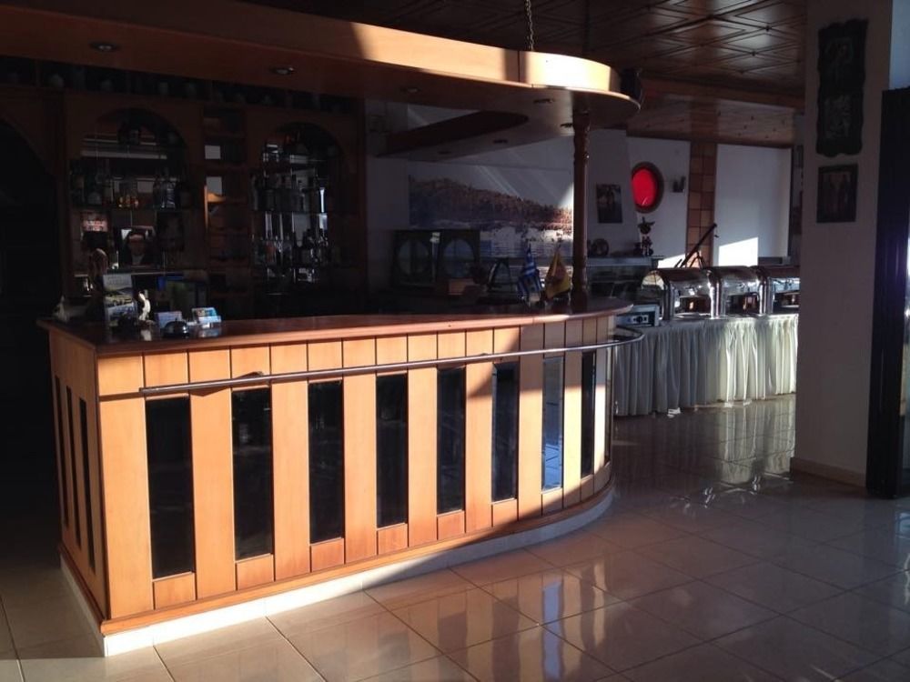 Coralli Holidays Loutra  エクステリア 写真